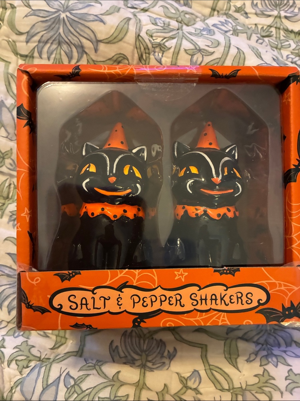 Halloween Black Cat Salt & Pepper Shakers - Orange and Black